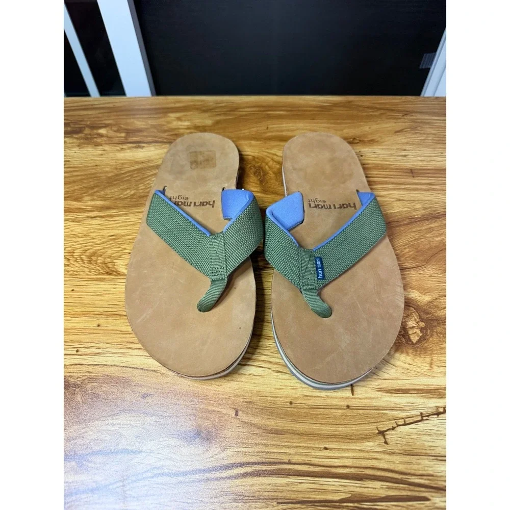 Hari Mari Fields Men's Flip Flops Green Tan Leather Footbed Sandals Size 8